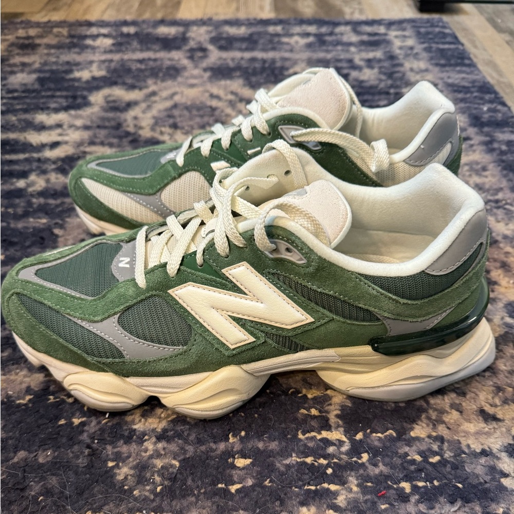 Men’s new balance 9060 size 10